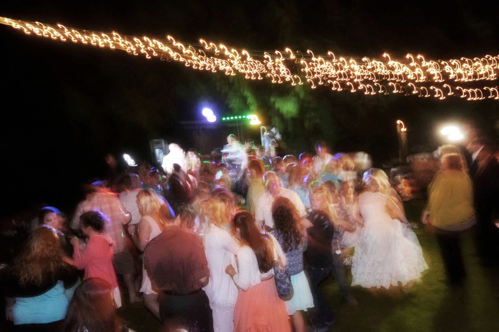 music masters dj wedding bainbridge island suquamish four weddings tlc outdoor offbeat cool alternative