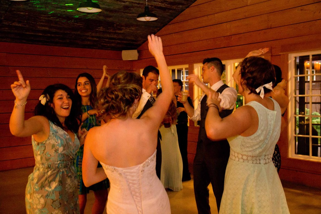 music masters dj wedding red cedar farm poulsbo