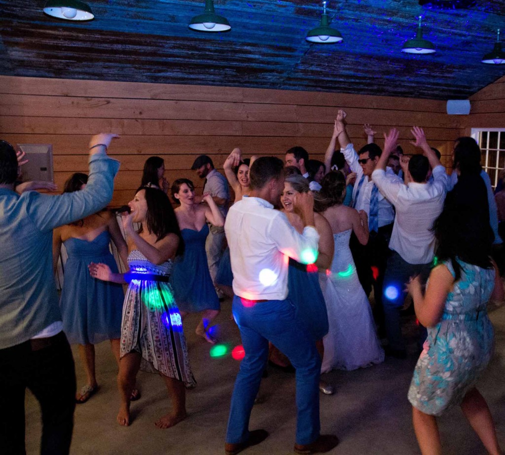 music masters dj wedding red cedar farm poulsbo