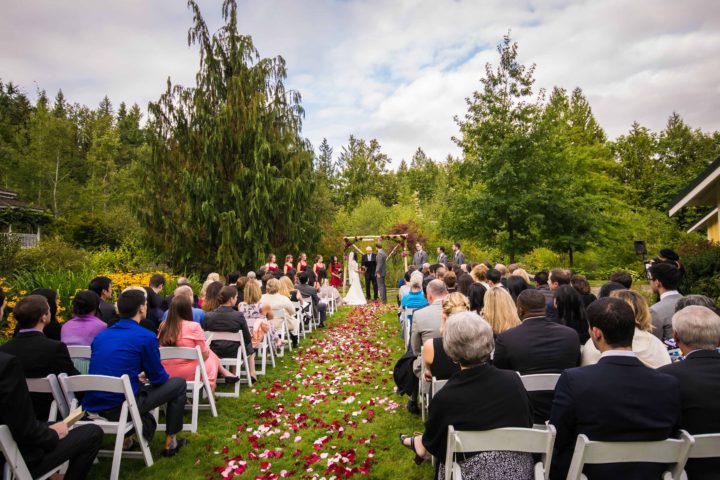 Music Masters DJ's a wedding at Storybook Farm in Redmond, WA