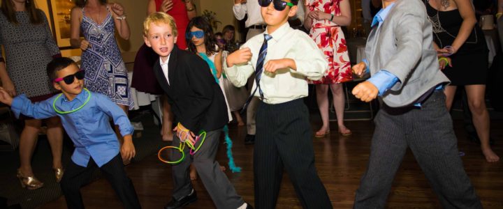 Music Masters DJ's a wedding at Lake Washington Rowing Club in Seattle