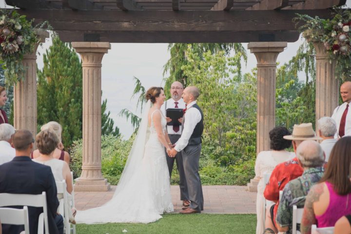 Music Masters DJ's a wedding at Tsillian Cellars in Lake Chelan